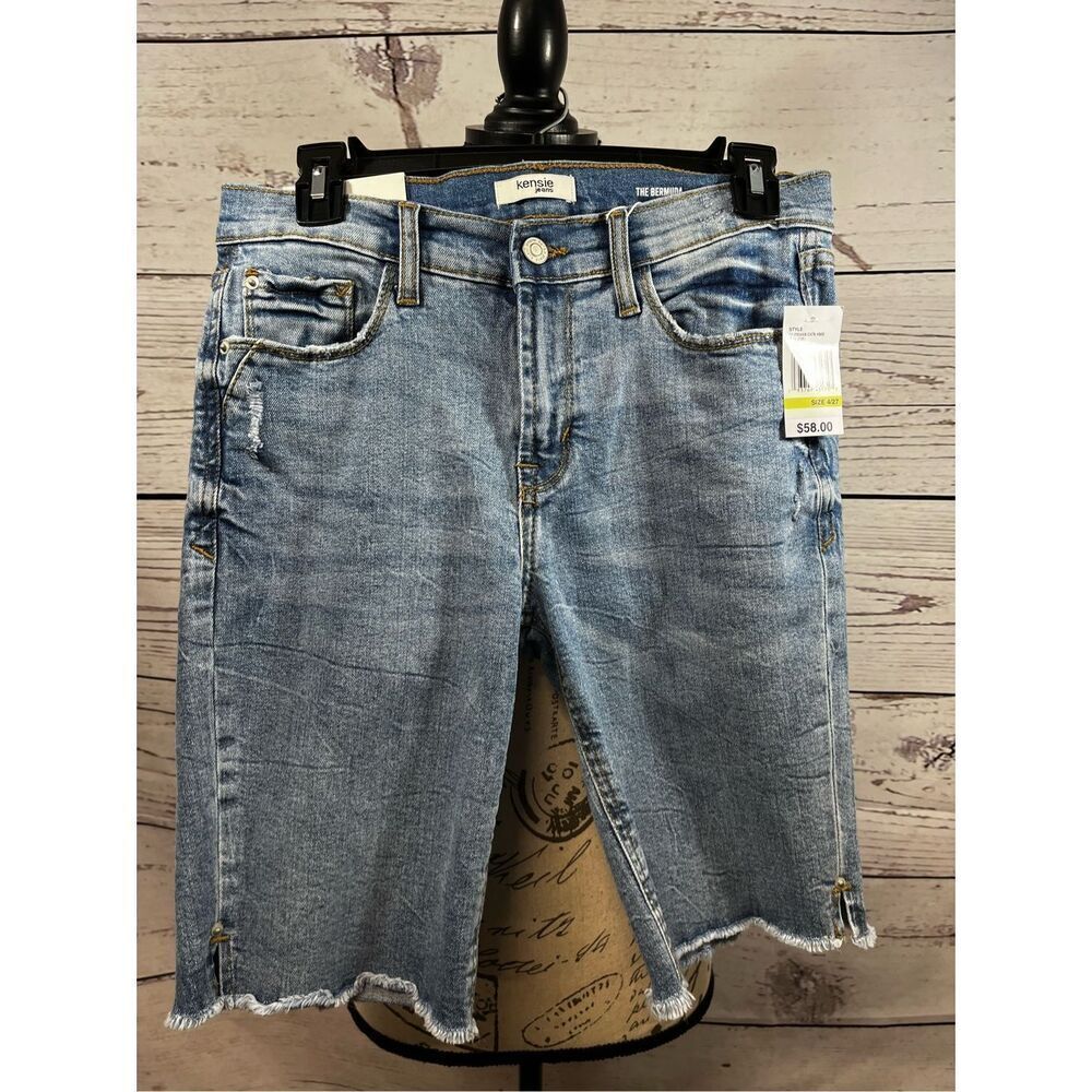 Kensie NWT size 4 Bermuda shorts - 2949